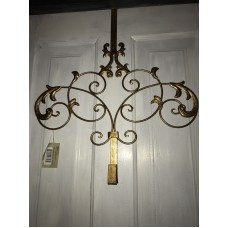Victorian Gold Decorative Scroll Wreath Hanger Hook Welcome Spring Over Door   132729237801